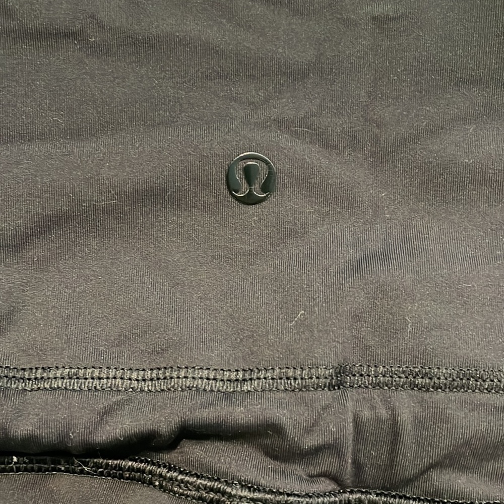 Lululemon Spandex High Waisted Draw String Leggin… - image 4